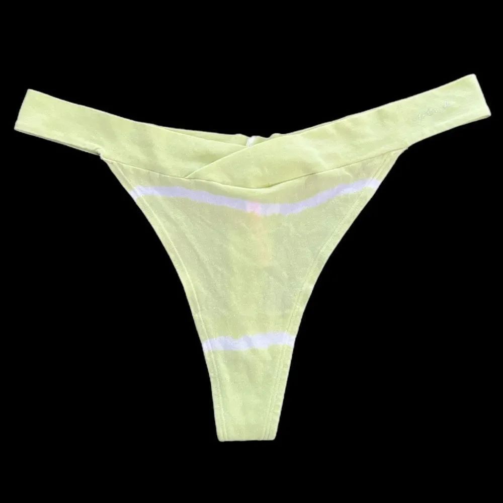 Victorias Secret Pink Soft Cotton Thong Panty Script Logo green / white Large